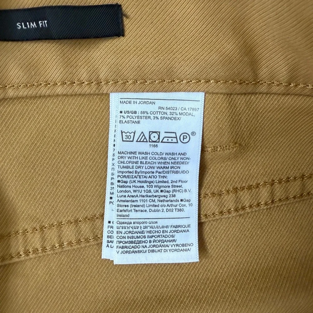 Banana Republic Slim Fit Traveler Pant - Size 42x32 - Whiskey Brown - NWOT‎